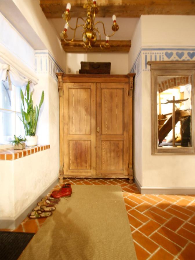 Bohemian Hideout, Old Town, Tartu Home Exterior foto